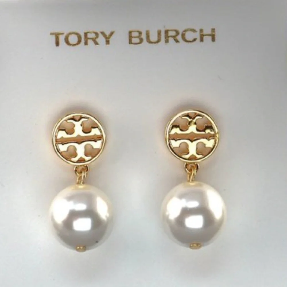 🔥🔥🔥Tory Burch Authentic Earrings At Awesome Prices To Buy Now & Save Price Firm